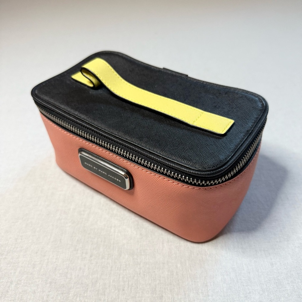 Marc by Marc jacobs coral/blue/yellow cosmetic case / bag — square shape